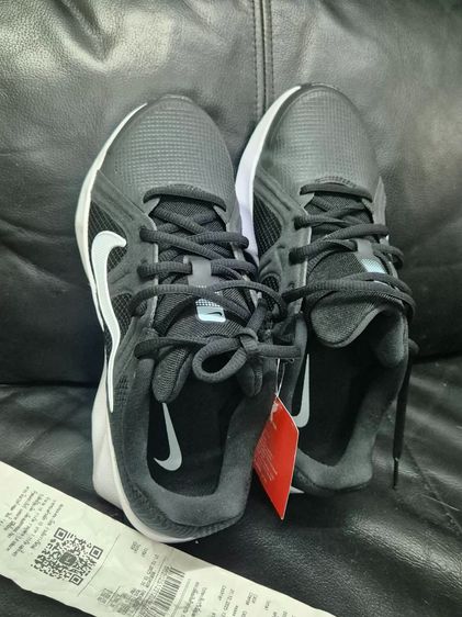 Nike รองเท้าวิ่ง สีดํา-ขาว ไซซ์ US9 EU42.5 ซื้อมา 3,000 บาท อายุ 1 เดือน ใส่2ครั้ง รูปที่ 13