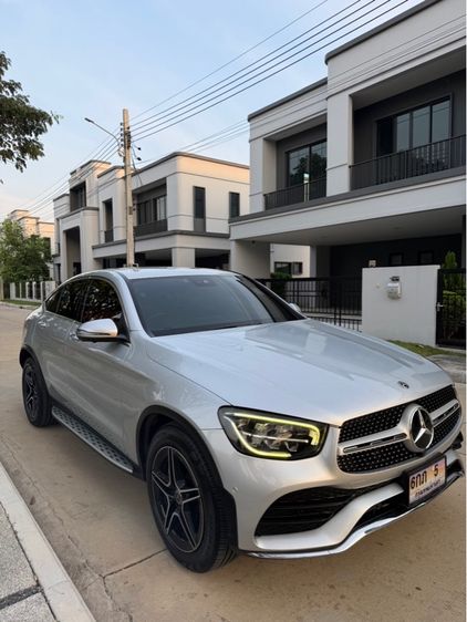 รถ Mercedes-Benz GLC-Class GLC220d สี บรอนซ์เงิน