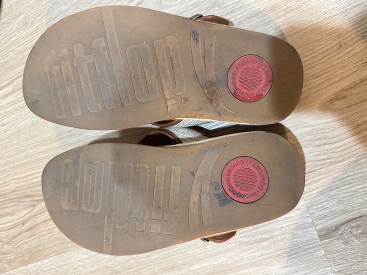 Used FitFlop Brown Sandal Size 42 รูปที่ 10
