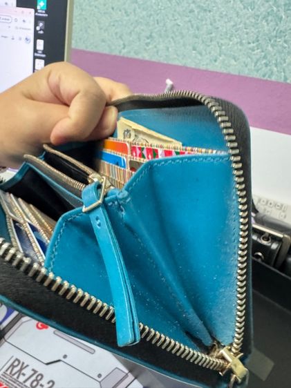 Used Paul Smith Zippy Wallet Cerulean รูปที่ 13
