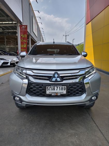 รถ Mitsubishi Pajero Sport 2.4 GT Premium สี เทา