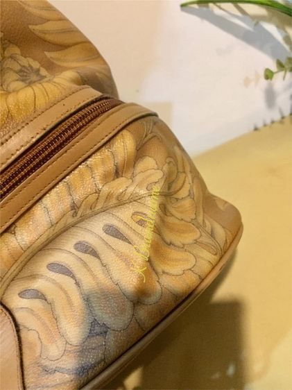 Ferragamo Vintage Shoulder Bag Backpack  รูปที่ 6