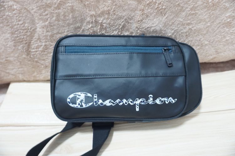 กระเป๋าคาดอก  สะพาย สลิง  champion  งานผ้าใบ รูปที่ 2