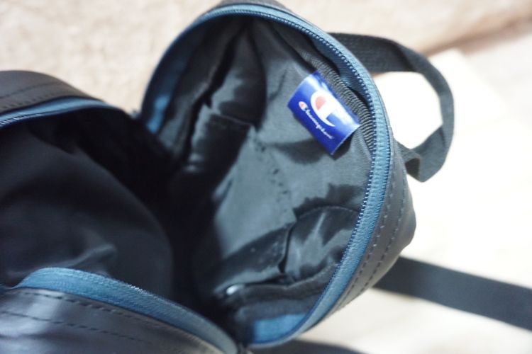 กระเป๋าคาดอก  สะพาย สลิง  champion  งานผ้าใบ รูปที่ 7