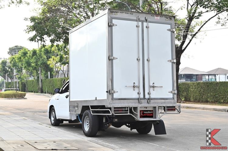 Toyota Hilux Revo 2022 2.4 Entry Pickup ดีเซล ไม่ติดแก๊ส เกียร์ธรรมดา ขาว รูปที่ 3