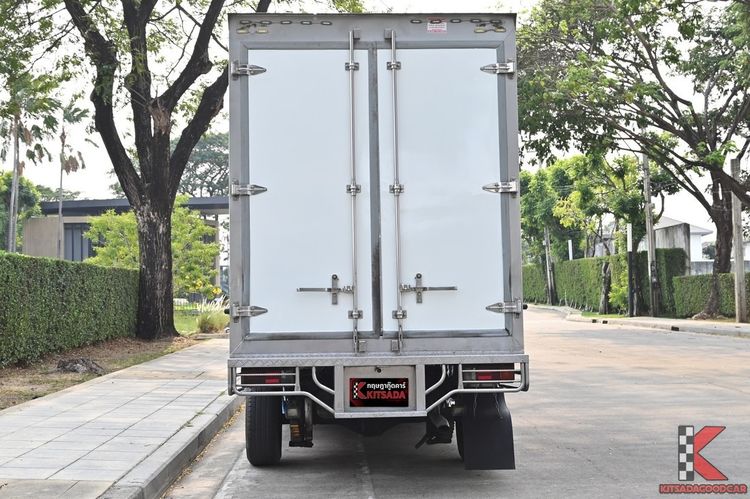 Toyota Hilux Revo 2022 2.4 Entry Pickup ดีเซล ไม่ติดแก๊ส เกียร์ธรรมดา ขาว รูปที่ 4