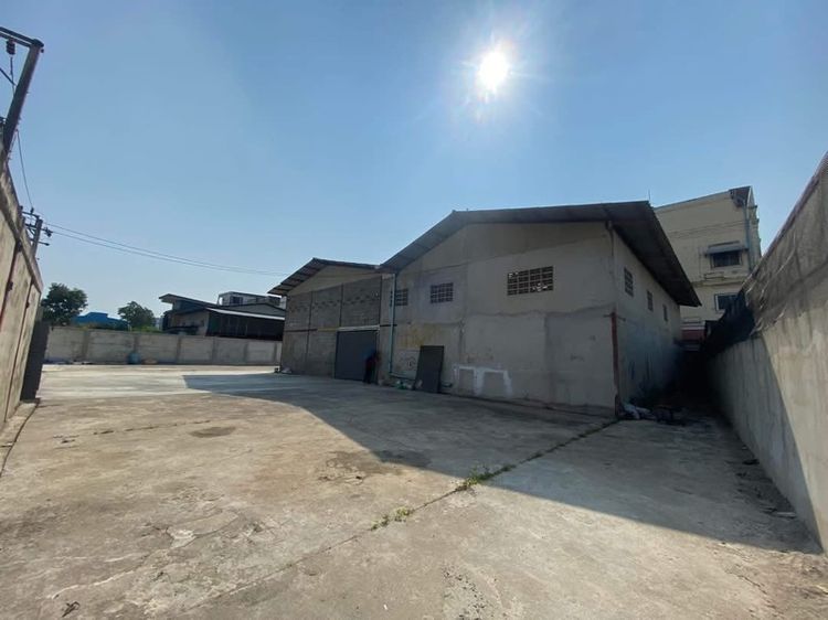 ให้เช่า, โกดัง 2 ชั้น, ถนนศรีนครินทร์ พื้นที่ใหญ่