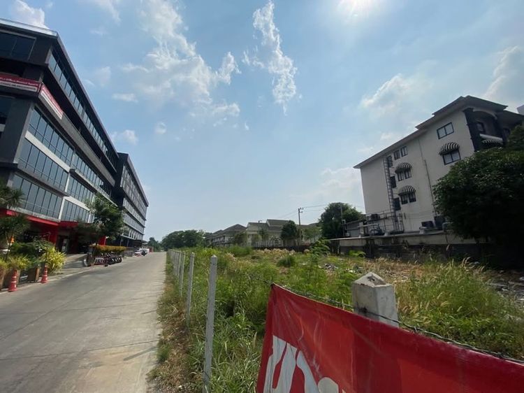 ให้เช่า หรือ ขาย, ที่ดิน ถนนพัฒนาการ 30 รูปที่ 3