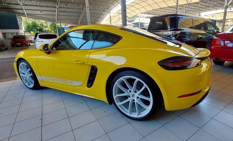 Porsche 718 2025 2.0 Cayman Sedan เบนซิน เกียร์อัตโนมัติ เหลือง รูปที่ 4