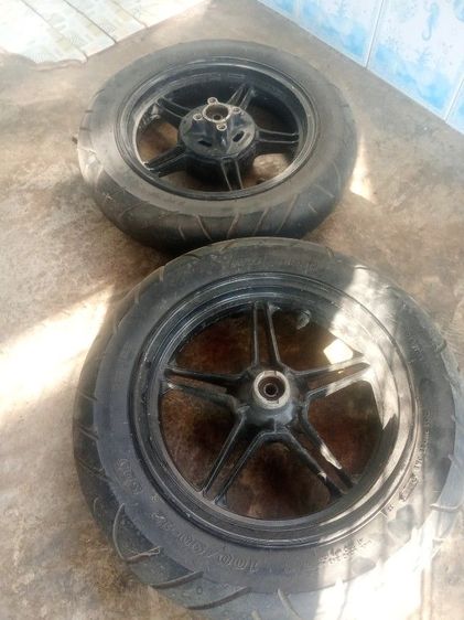 วงล้อ ล้อแม็กพร้อมยางมอเตอร์ไซค์ kawasaki