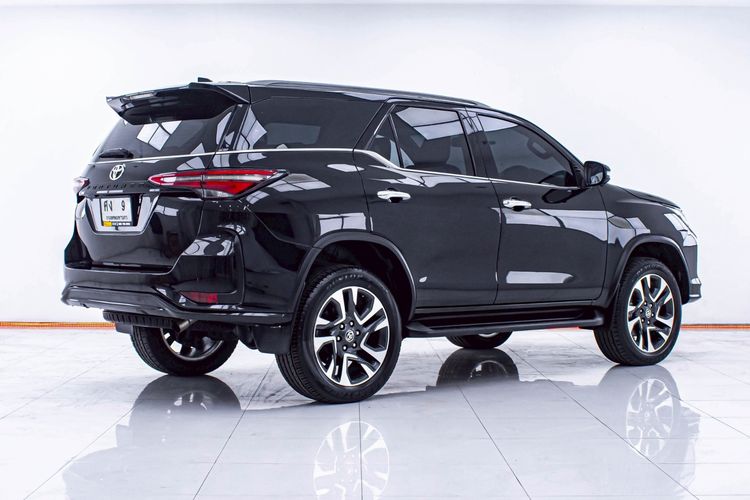 Ford Everest 2023 2.0 Bi-Turbo Titanium+ Utility-car ดีเซล ไม่ติดแก๊ส เกียร์อัตโนมัติ ดำ รูปที่ 4