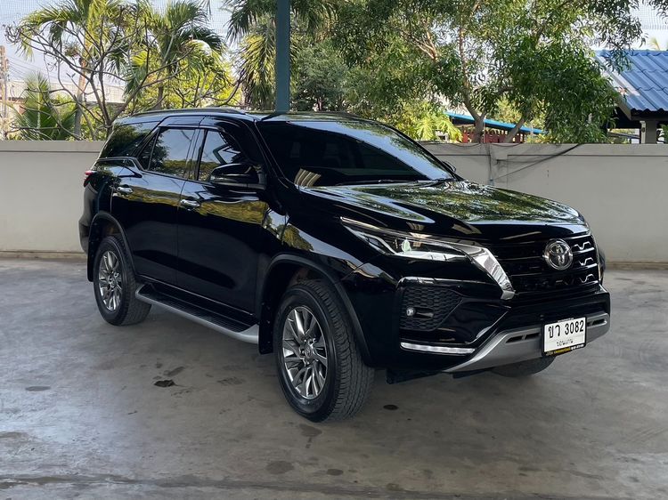 Toyota Fortuner 2021 2.4 G Utility-car ดีเซล ไม่ติดแก๊ส เกียร์อัตโนมัติ ดำ รูปที่ 3