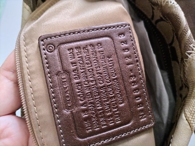 ซื้อCoach​แถมผ้า รูปที่ 8