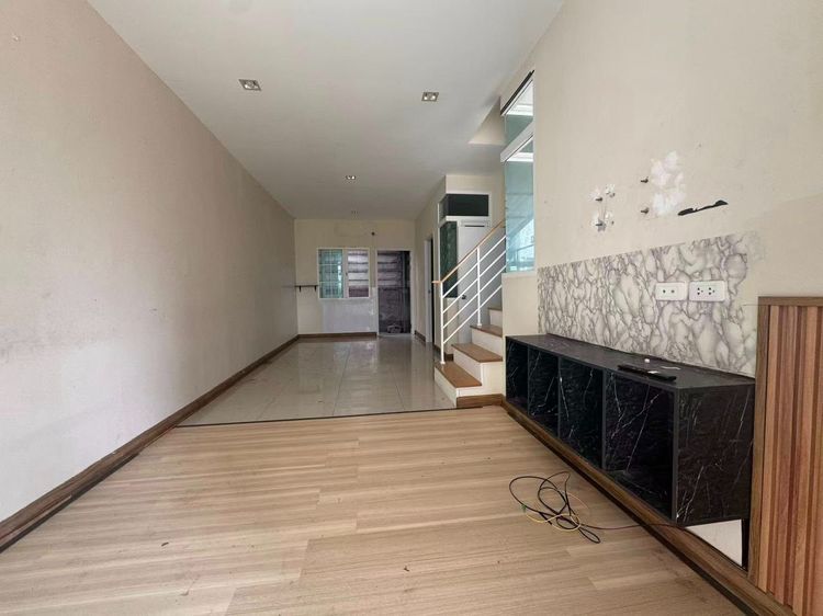 อื่นๆ ไม่มี ขายบ้าน – โกลเด้นทาวน์ พัทยา รูปที่ 4