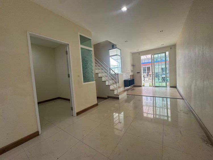 อื่นๆ ไม่มี ขายบ้าน – โกลเด้นทาวน์ พัทยา รูปที่ 3