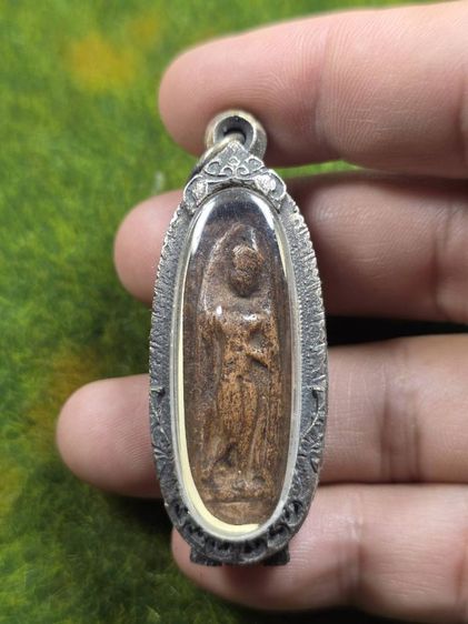 พระกรุปางลีลาเนื้อดินเก่าๆไม่ทราบที่