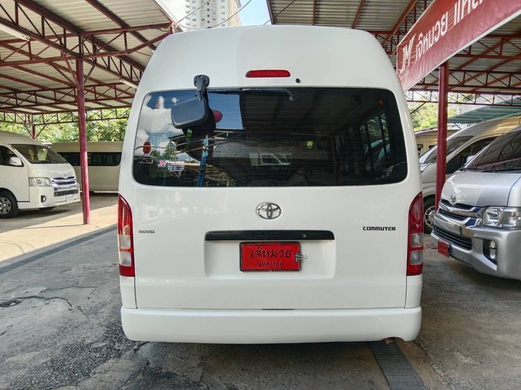 Toyota Commuter 2011 2.5 Van ดีเซล ไม่ติดแก๊ส เกียร์ธรรมดา ขาว รูปที่ 3
