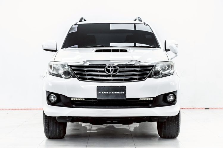 Toyota Fortuner 2012 2.5 G Utility-car ดีเซล ไม่ติดแก๊ส เกียร์ธรรมดา ขาว รูปที่ 4