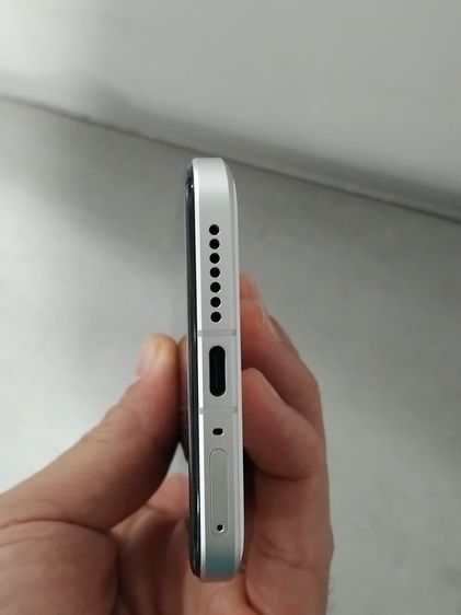 ปล่อย Xiaomi 14 ultra White รูปที่ 5
