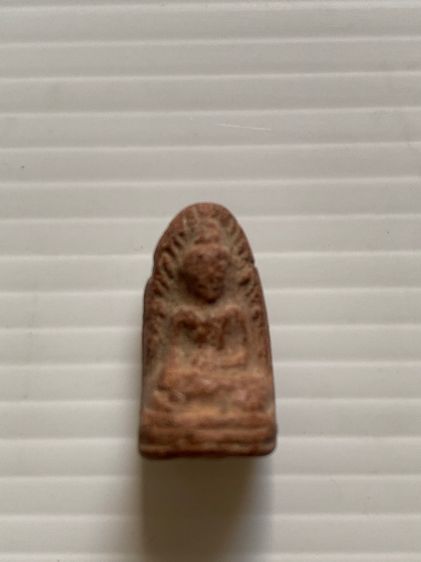 พระรอดหลวงพ่อ กวย เนื้ออดิน รูปที่ 3