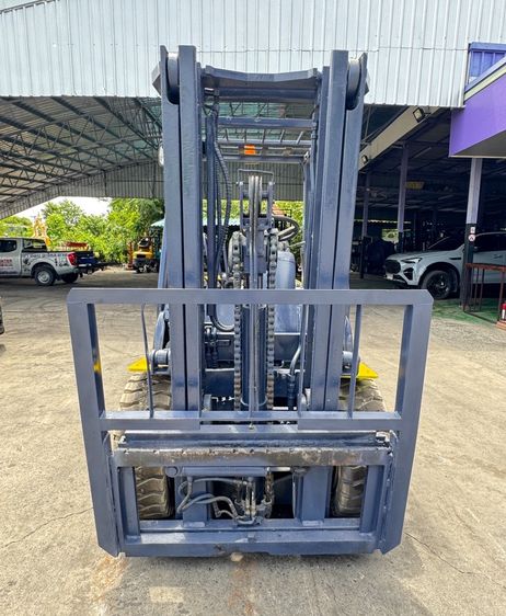 3.0 ตัน ดีเซล เกียร์ออโต้ เสาเข้าตู้ Fufree งาสไลด์ ยกสูง 3 เมตร  รูปที่ 3