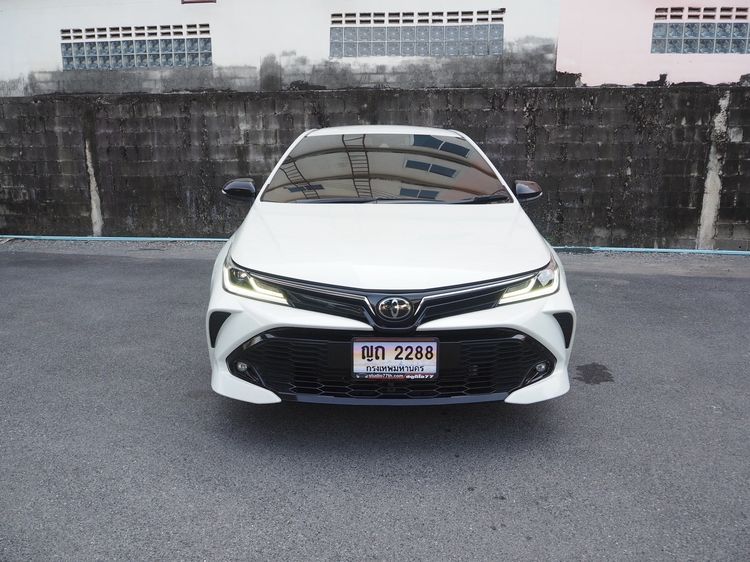 Toyota Altis 2024 1.8 Hybrid GR Sport Sedan ไฮบริด ไม่ติดแก๊ส เกียร์อัตโนมัติ ขาว รูปที่ 3