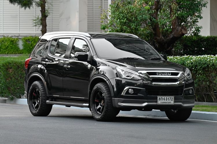 Isuzu MU-X 2018 1.9 Utility-car ดีเซล ไม่ติดแก๊ส เกียร์อัตโนมัติ ดำ รูปที่ 2