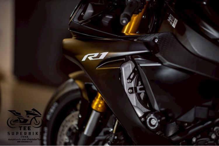 🔥YAMAHA R1 2019 รถมือเดียวออกศูนย์ กุญแจ2ดอก 🔥  รูปที่ 10
