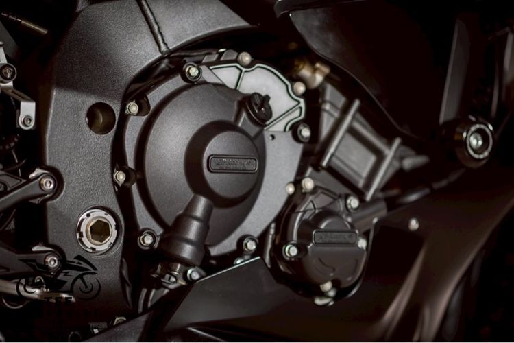 🔥YAMAHA R1 2019 รถมือเดียวออกศูนย์ กุญแจ2ดอก 🔥  รูปที่ 17