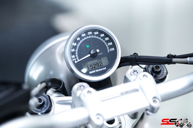 BMW R NINE T SCRAMBLER US โช๊ค ÖHLINS หน้าหลัง กันสะบัด TOURATECH และของแต่งอื่นๆอีกเพียบ โครตคุ้ม รูปที่ 10