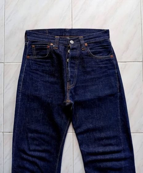 LEVI'S 501XX BIG E , LVC 1947 ริมแดง
MADE  IN  U.S.A. กระดุม 555
เอววัดจริง 28-29  รูปที่ 10