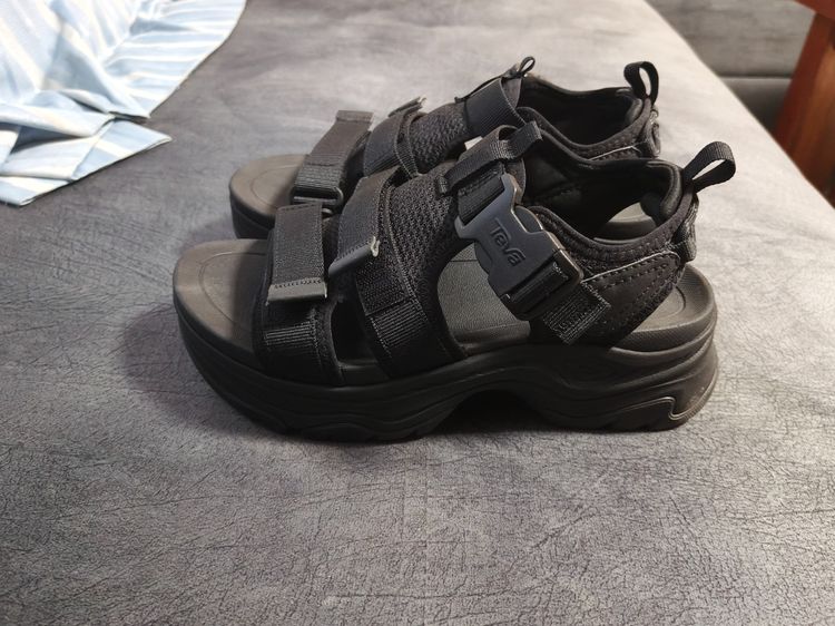  Teva W Hurricane Ampsole Gaila เบอร์ 8