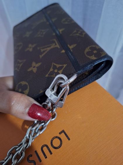 Louis Vuitton Monogram Macassar Portefeuille Rond Chain Strap Canvas รูปที่ 3
