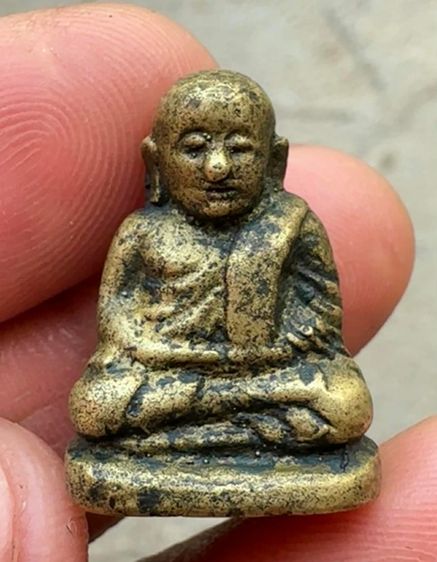 พระหลวงพ่อเงิน