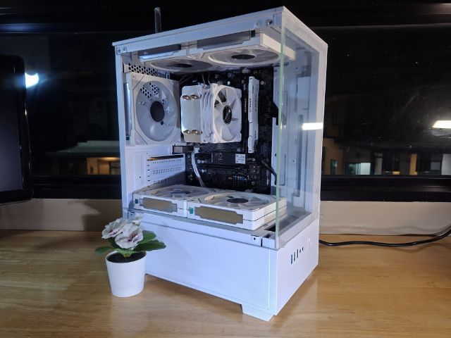 White Gaming PC, M-ATX (GPU Ready) รูปที่ 3