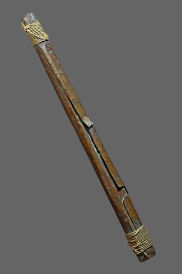 ตะกรุดเก่าไม่ทราบที่ (5นิ้ว)