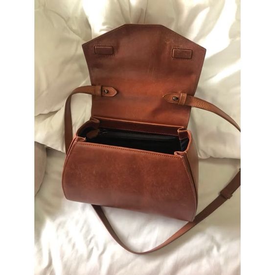 กระเป๋าหนังแท้ viera by ragazze รูปที่ 9