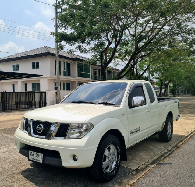 Nissan Navara 2010 2.5 Calibre LE Pickup ดีเซล ไม่ติดแก๊ส เกียร์อัตโนมัติ ขาว รูปที่ 3