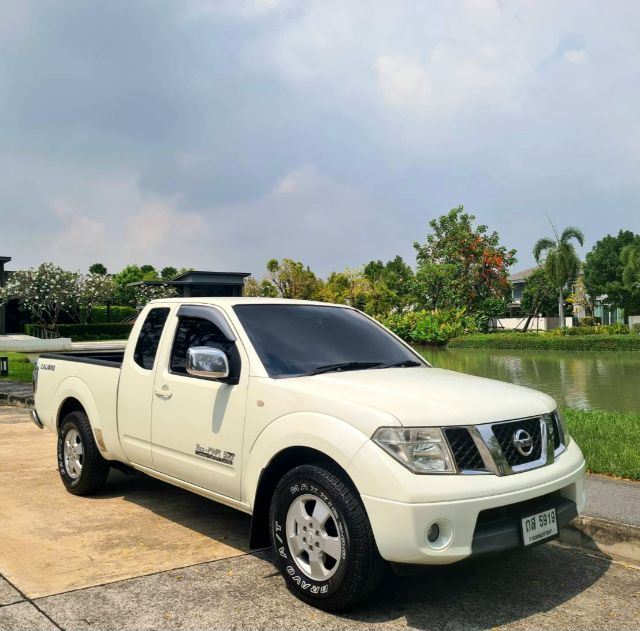 Nissan Navara 2010 2.5 Calibre LE Pickup ดีเซล ไม่ติดแก๊ส เกียร์อัตโนมัติ ขาว รูปที่ 4