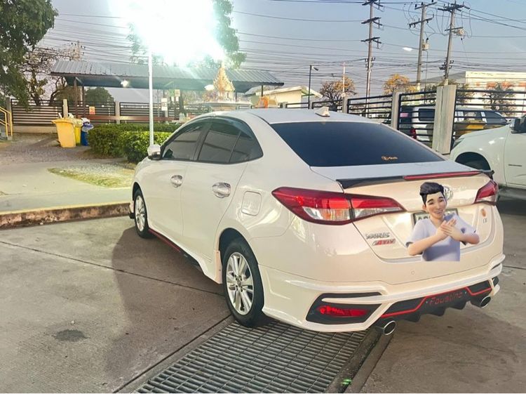 Toyota Yaris ATIV 2018 1.2 E Sedan เบนซิน ไม่ติดแก๊ส เกียร์อัตโนมัติ ขาว รูปที่ 2