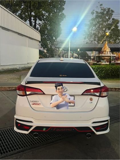 Toyota Yaris ATIV 2018 1.2 E Sedan เบนซิน ไม่ติดแก๊ส เกียร์อัตโนมัติ ขาว รูปที่ 3