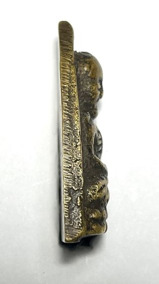 เหรียญเตารีด พิมพ์เหรียญเตารีด พิมพ์หน้าแก่ หลวงพ่อทวด วัดไทรใต้ นครสวรรค์ ปี2506 หน้าแก่ หลวงพ่อทวด วัดไทรใต้ นครสวรรค์ ปี2506 รูปที่ 5