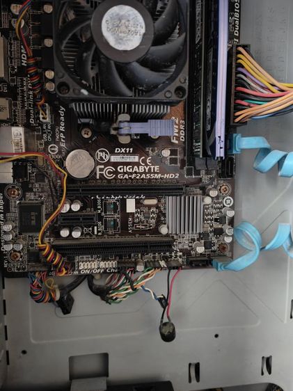 เมนบอร์ดรุ่น Gigabyte GA-F2A55M-HD2  รูปที่ 3