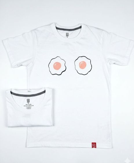 ขาว แขนสั้น เสื้อทีเชิ้ต อื่นๆ 👕 เสื้อยืด GQ T-shirt Size M ลายไข่ดาว น่ารักๆ สภาพดีมาก