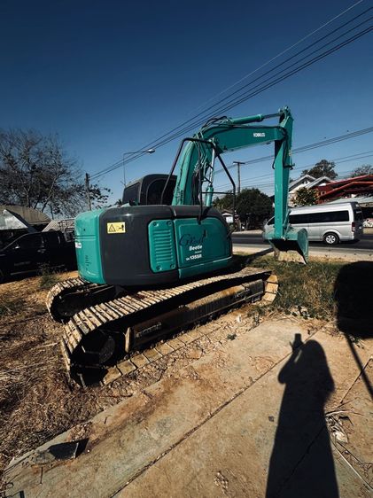 Kobelco SK135 รูปที่ 2