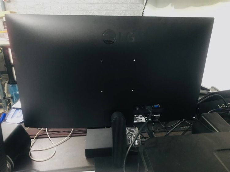 จอ lg 27u411a-b 27นิ้วครบกล่องประเหลือยาวๆ รูปที่ 2
