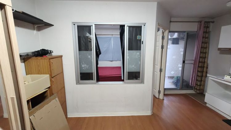 มีบางส่วน LPN Development 2013 ไม่อนุญาต ไม่ใช่ ขาย คอนโดลุมพินีทาวน์ รามอินทรา 3 ห้องมุม 28.54 (1.35ล) รูปที่ 2