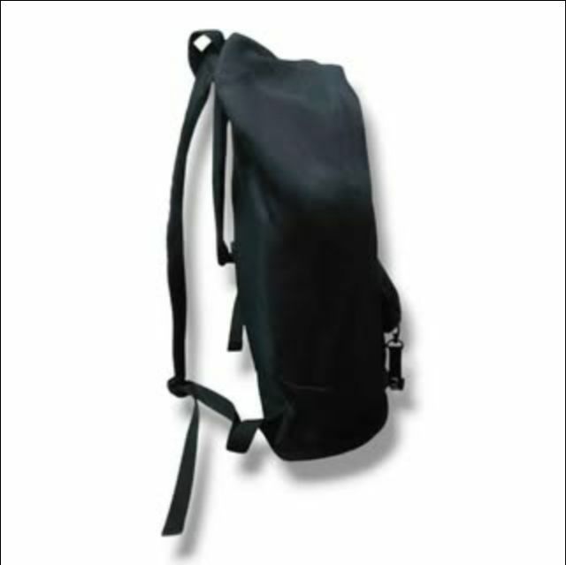 GUESS Backpack  ฐาน 13” สูง 17” รูปที่ 5