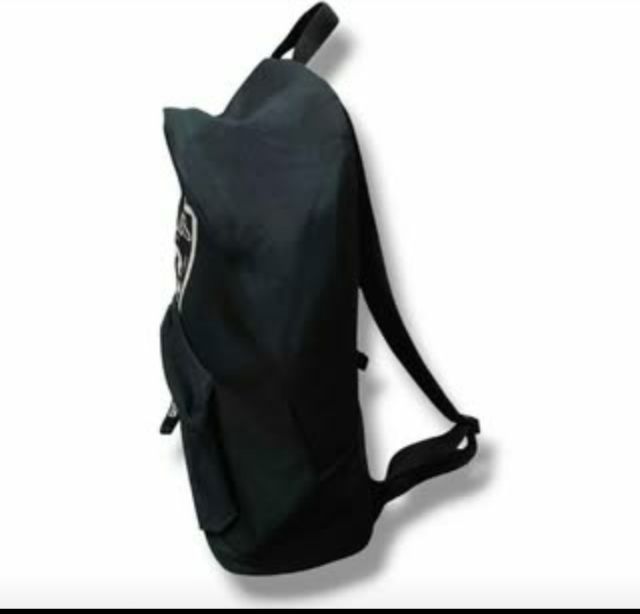 GUESS Backpack  ฐาน 13” สูง 17” รูปที่ 6