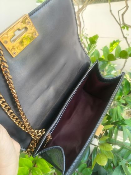 กระเป๋า Charles Keith Chain Bag สวยหรู ดูแพง มือ 2 ใหม่กริบ ส่งฟรี ✨ รูปที่ 4